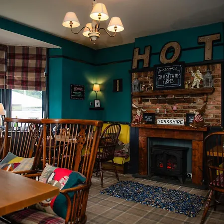 Grantham Arms ボローブリッジ