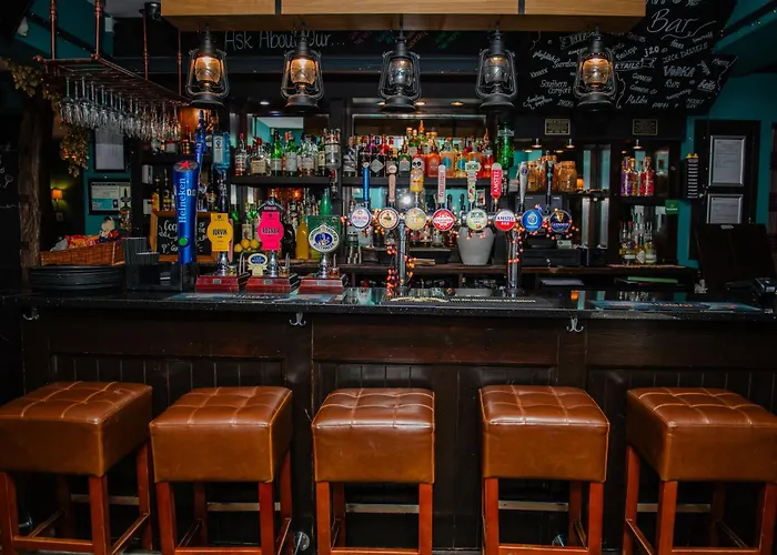 ホテル Grantham Arms 4*