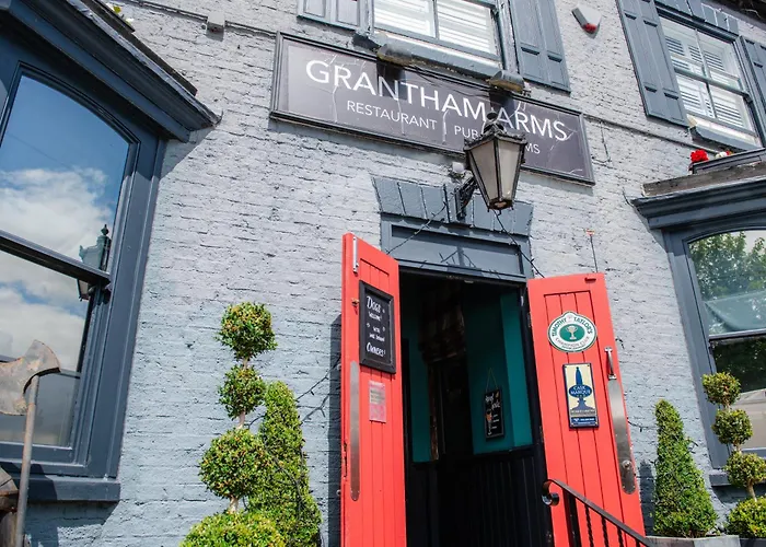 Grantham Arms ボローブリッジ