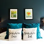 Hotel Grantham Arms 4*