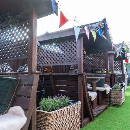 Hotel Grantham Arms 4*