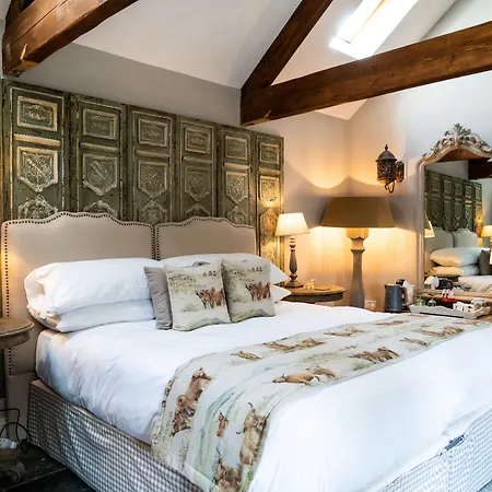 Grantham Arms 4*