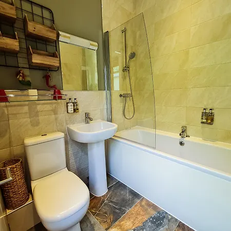 Grantham Arms 4* بوروبريدج