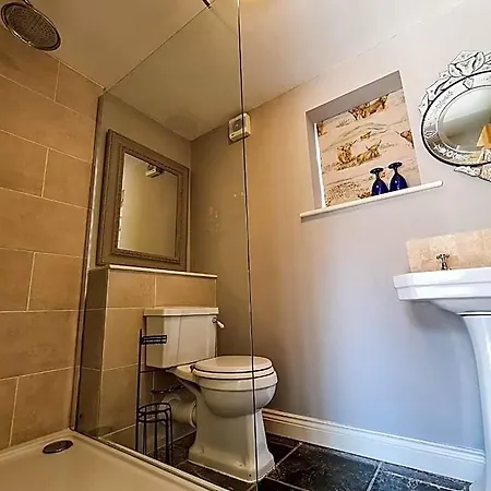 Hotel Grantham Arms 4*