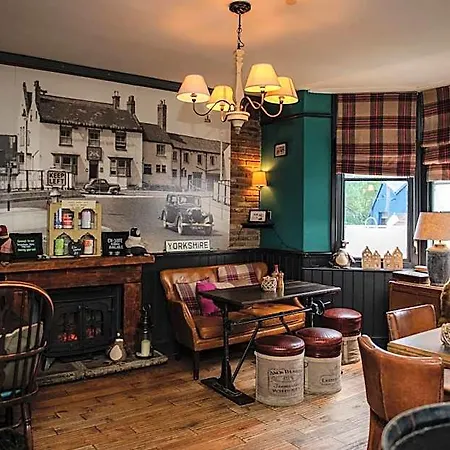 Grantham Arms بوروبريدج