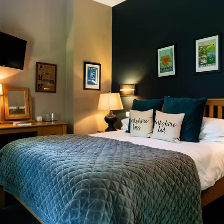 Grantham Arms Szálloda 4*